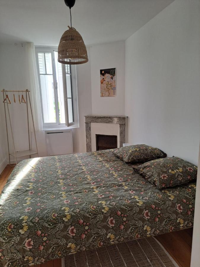 Appartement Calme Dans Maisonnette Graulhet Kültér fotó